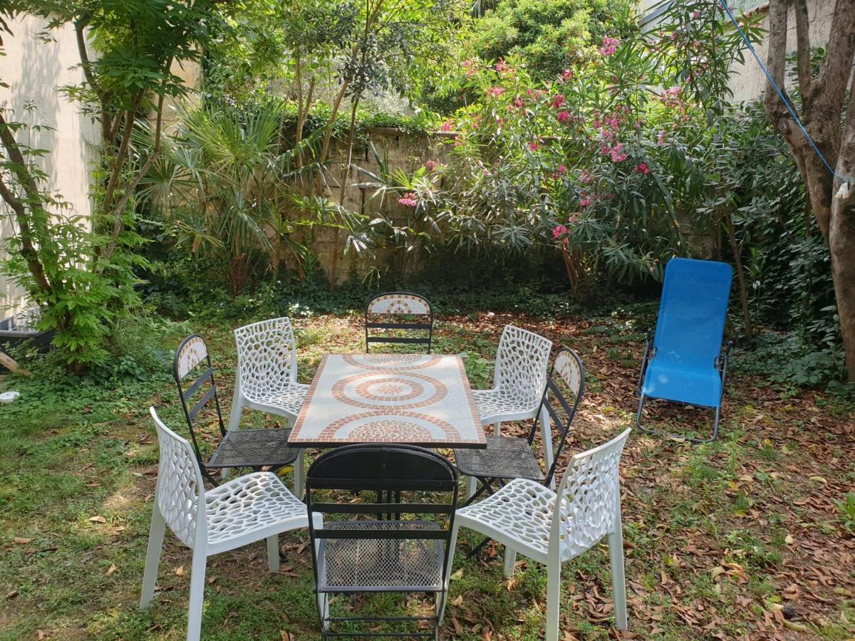 Maison 150M2 Jardin A Louer En Entier, Bordeaux Centre Chartrons, 3 Chambres 3 Salles De Bains 1 Canape-Lit Llllnumero De Telephone Dans L'Annonce Si Questionlll ภายนอก รูปภาพ