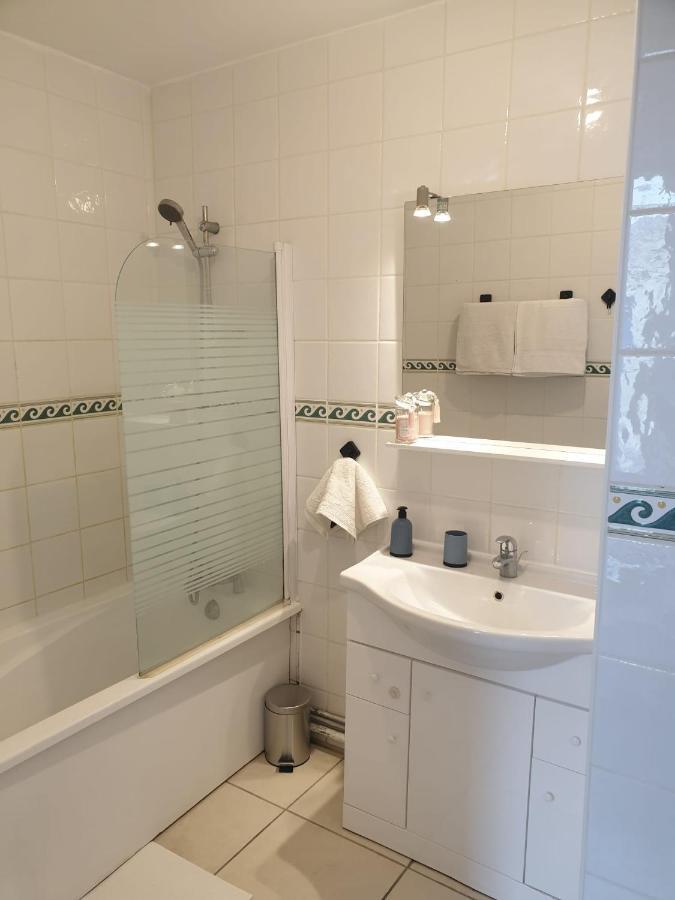 Maison 150M2 Jardin A Louer En Entier, Bordeaux Centre Chartrons, 3 Chambres 3 Salles De Bains 1 Canape-Lit Llllnumero De Telephone Dans L'Annonce Si Questionlll ภายนอก รูปภาพ